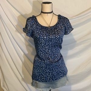 Blue patterned silky loose sleeved blouse XS